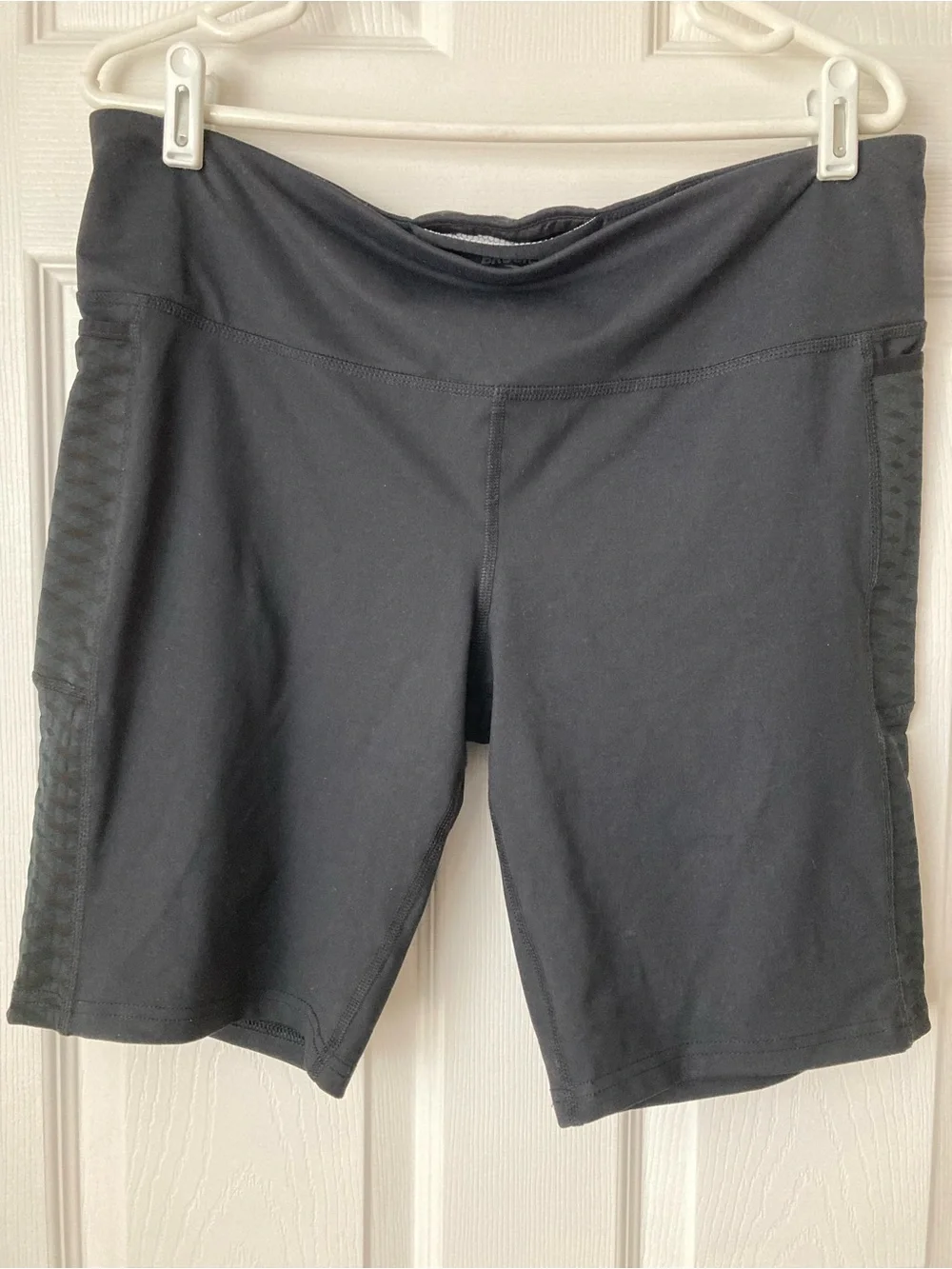 Brooks Black Women’s Performance Running or Bike Shorts, size XL.